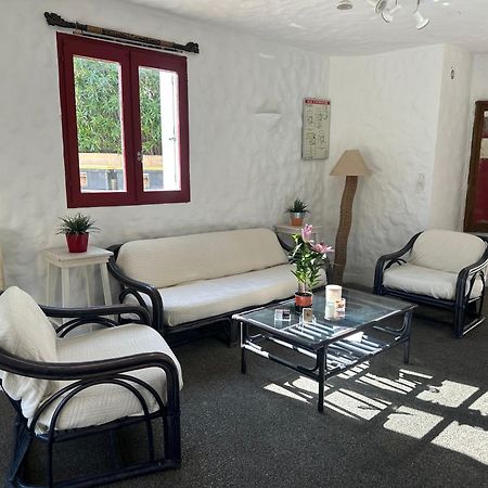 Hotel Maya Cavalaire-sur-Mer Buitenkant foto