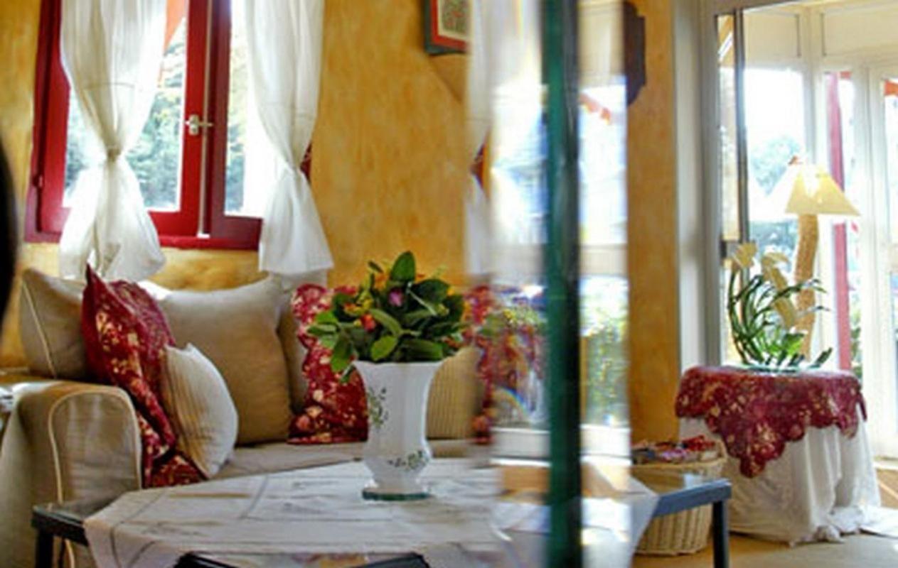 Hotel Maya Cavalaire-sur-Mer Buitenkant foto